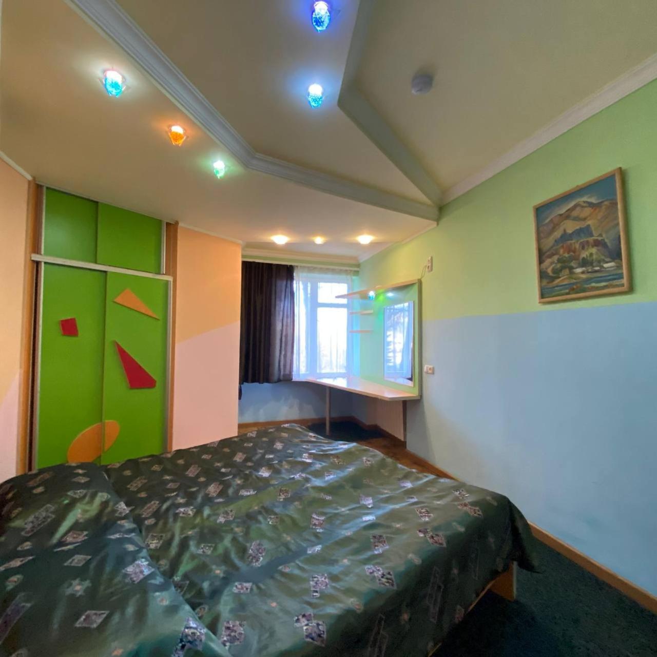 Дом Писателей Цахкадзора Hotel Ngoại thất bức ảnh